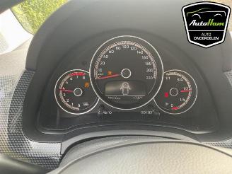 Volkswagen Up! Up! (121), Hatchback, 2011 1.0 MPI 12V picture 12