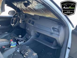 Audi Q3 Q3 (8UB/8UG), SUV, 2011 / 2019 2.0 16V TFSI Quattro picture 18