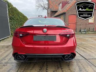 Alfa Romeo Giulia Giulia (952), Sedan, 2015 2.9 Bi-Turbo V6 24V Quadrifoglio Verde picture 4