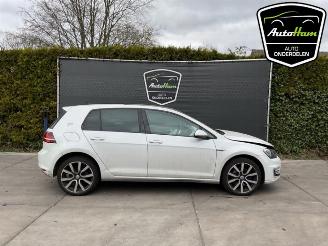 Vrakbiler auto Volkswagen Golf Golf VII (AUA), Hatchback, 2012 / 2021 1.4 GTE 16V 2015/11