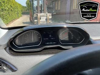 Peugeot 208 208 I (CA/CC/CK/CL), Hatchback, 2012 / 2019 1.2 Vti 12V PureTech 82 picture 20