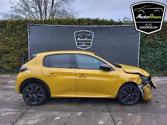 Vrakbiler auto Peugeot 208 208 II (UB/UH/UP), Hatchback 5-drs, 2019 1.2 Vti 12V PureTech 100 2021/10