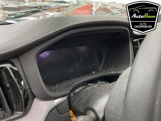 Volvo Xc-60 XC60 II (UZ), SUV, 2017 2.0 T8 16V Recharge, Twin Engine AWD picture 17