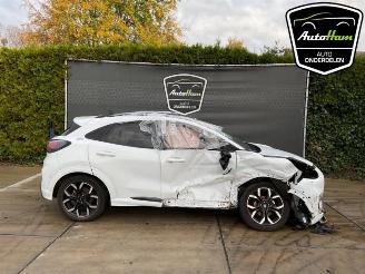 Dezmembrări autoturisme Ford Puma Puma, SUV, 2019 1.0 Ti-VCT EcoBoost Hybrid 12V 2022/3