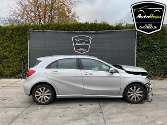 Uttjänta bilar auto Mercedes A-klasse A (W176), Hatchback, 2012 / 2018 1.6 A-180 16V 2013/11