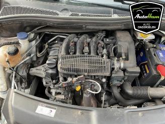 Peugeot 208 208 I (CA/CC/CK/CL), Hatchback, 2012 / 2019 1.0 Vti 12V PureTech picture 15