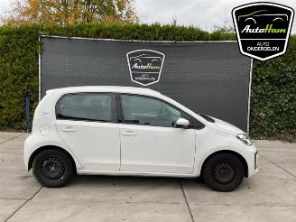 Vrakbiler auto Volkswagen Up! Up! (121), Hatchback, 2011 1.0 12V 60 2018/6
