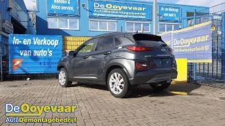 Damaged car Hyundai Kona Kona (OS), SUV, 2017 / 2023 1.6 GDi HEV 16V 2020/8