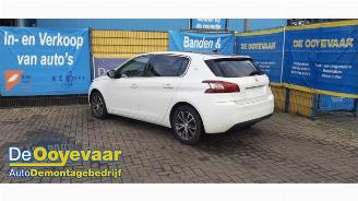 Peugeot 308 308 (L3/L8/LB/LH/LP), Hatchback 5-drs, 2013 / 2021 1.2 12V e-THP PureTech 110 picture 5