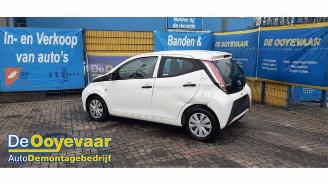 Toyota Aygo Aygo (B40), Hatchback, 2014 1.0 12V VVT-i picture 4