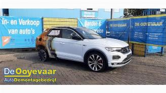krockskadad bil auto Volkswagen T-Roc T-Roc I, SUV, 2017 2.0 TSI 16V 4Motion 2018/7