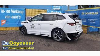 Vrakbiler auto Skoda Enyaq Enyaq iV, SUV, 2021 85 2024/3