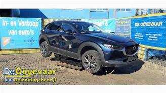 krockskadad bil auto Mazda CX-30 CX-30 (DM), SUV, 2019 2.0 e-SkyActiv X 186 M Hybrid 16V 2023/10