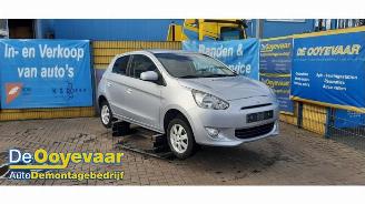 skadebil auto Mitsubishi Space-star Space Star (A0), Hatchback, 2012 1.0 12V 2015/7