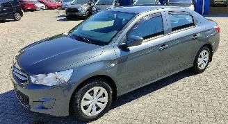 begagnad bil auto Citroën C-Elysee Citroën C-Elysée PureTech 82 Selection LPG euro 6 ! 2016/10