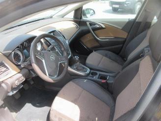 Opel Astra BREAK picture 3