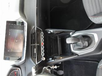 Peugeot 208  picture 21