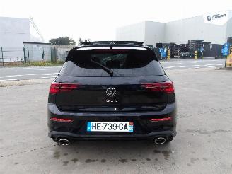 Volkswagen Golf GTI picture 8