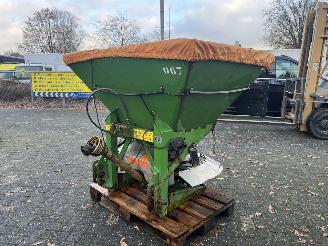 Uttjänta bilar auto Amazone I-10 TYPE E+S 750 ZOUTSTROOIER MET AFTAKAS 2007/1