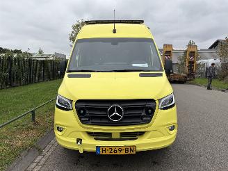 Mercedes Sprinter 319 CDI V6 EX AMBULANCE picture 16