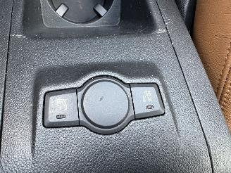 Chevrolet Captiva 3.2i Executive 7 persoons, 4x4 picture 16
