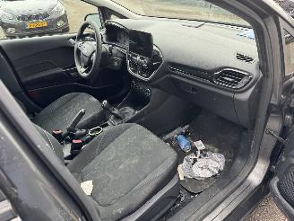 Ford Fiesta 1.1 TREND  5DRS AIRCO BJ 2018 picture 10