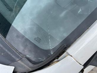 Peugeot 107 1.0 Access picture 6