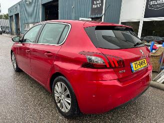 Peugeot 308 1.2 PureTech Allure AUTOMAAT picture 3