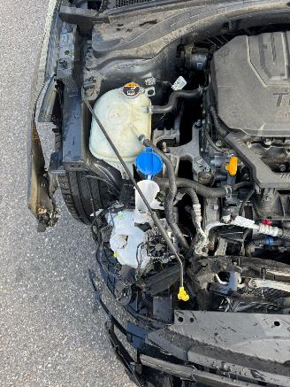 Kia Ceed 1.5 T-GDi MHEV GT-Line Edition AUTOMAAT picture 8