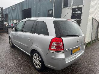 Opel Zafira 1.8 AUTOMAAT Cosmo 7p. picture 3