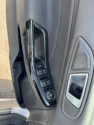 Ford Fiesta 1.0 EcoBoost Titanium picture 13