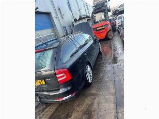 Skoda Octavia Octavia Combi (1Z5), Combi 5-drs, 2004 / 2013 2.0 Turbo FSI 16V RS picture 5