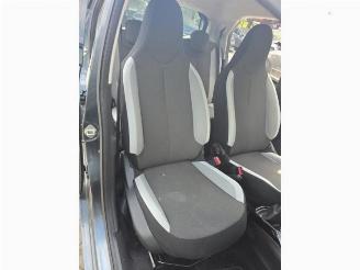 Toyota Aygo Aygo (B40), Hatchback, 2014 1.0 12V VVT-i picture 23