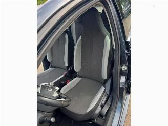 Toyota Aygo Aygo (B40), Hatchback, 2014 1.0 12V VVT-i picture 21