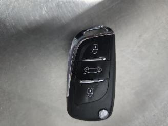 Vrakbiler auto Citroën Berlingo Berlingo, Van, 2008 / 2021 1.6 Hdi 75 2015/6