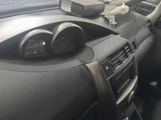 Toyota Verso Verso, MPV, 2009 / 2018 1.8 16V VVT-i picture 14