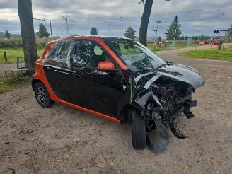 Uttjänta bilar auto Smart Forfour Forfour (453), Hatchback 5-drs, 2014 1.0 12V 2018/5