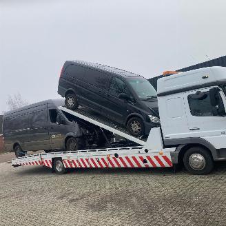 Mercedes Atego 1224 OPRIJWAGEN picture 2