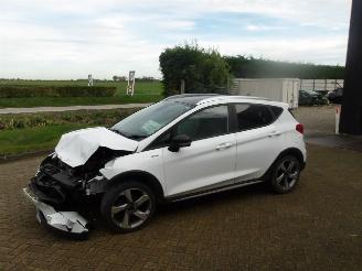 Ford Fiesta  picture 1