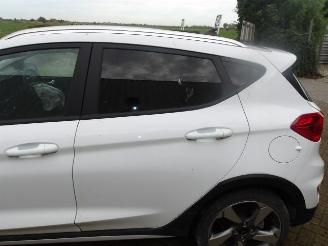 Ford Fiesta  picture 12