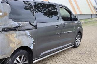 Peugeot Expert Expert (V1/VA/VB/VE/VF/VT/VY), Van, 2016 2.0 Blue HDi 180 16V picture 27