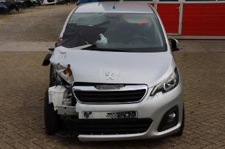 Peugeot 108 108, Hatchback, 2014 1.0 12V VVT-i picture 8