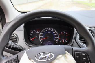 Hyundai I-10 i10 (B5), Hatchback, 2013 / 2019 1.0 12V picture 16