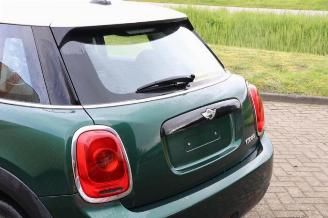 Mini Cooper Mini (F55), Hatchback 5-drs, 2014 1.5 12V Cooper picture 32