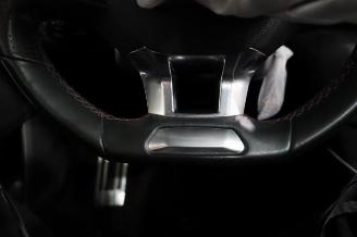 Peugeot 308 308 SW (L4/L9/LC/LJ/LR), Combi 5-drs, 2014 / 2021 1.2 12V e-THP PureTech 130 picture 15