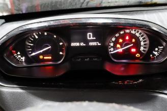 Peugeot 208 208 I (CA/CC/CK/CL), Hatchback, 2012 / 2019 1.6 Blue HDi 100 picture 10