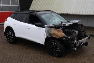 Vrakbiler auto Peugeot 2008 2008 (UD/UK/UR/US/UX), MPV, 2019 1.2 VTi 12V PureTech 100 2020/11