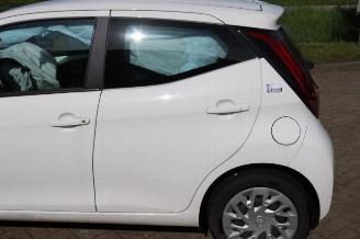 Toyota Aygo Aygo (B40), Hatchback, 2014 1.0 12V VVT-i picture 34