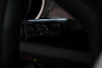 Volkswagen Up! Up! (121), Hatchback, 2011 1.0 12V 60 picture 16