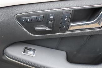 Mercedes E-klasse E (W212), Sedan, 2009 / 2016 E-350 CDI V6 24V BlueEfficiency picture 13